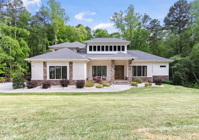 Photo 2 of Single family home for sale at 425 Ocoee Fls Dr, Chapel Hill, NC 27517 | MLS# 10160339 | Listing updated on 2026-07-18