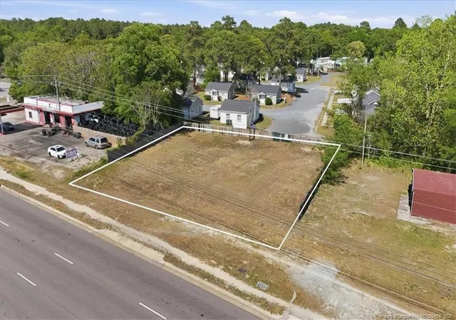 1st image of 5516 Bragg Blvd, Fayetteville, NC 28303 | MLS# 760634