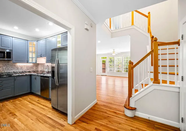 Photo 3 of Townhouse at 206 Brookgreen Dr, Chapel Hill, NC 27516 | MLS# 10161773 | | Sold on 2026-05-26