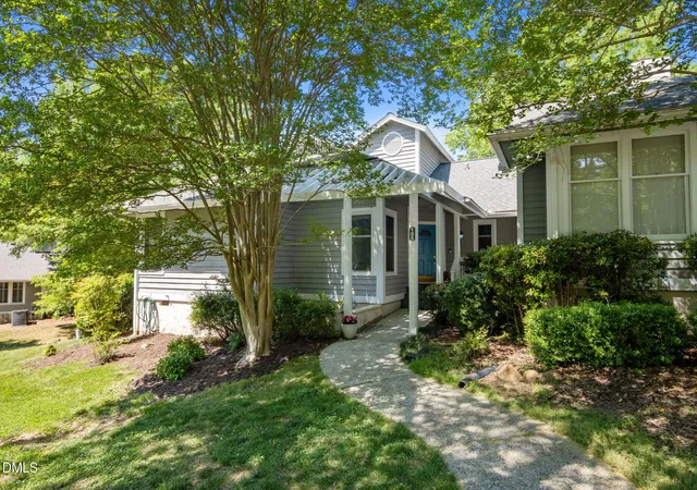 Photo 2 of Townhouse at 105 Elmwood Cir, Chapel Hill, NC 27514 | MLS# 10160570 |  | Sold on 2026-05-28