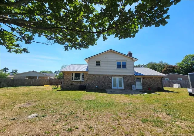 Photo 2 of Single family home for sale at 6500 Gate Post Ct, Fayetteville, NC 28314 | MLS# 760808 | Listing updated on 2026-08-20