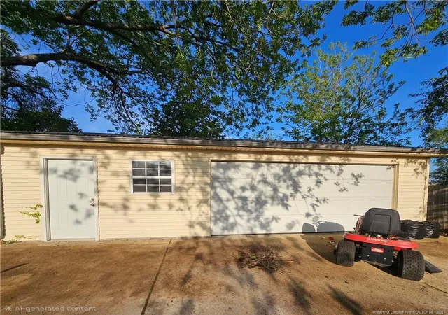 Photo 3 of Single family home for sale at 6500 Gate Post Ct, Fayetteville, NC 28314 | MLS# 760808 | Listing updated on 2026-08-20