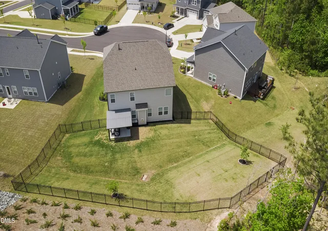 3rd image of 410 Auburndale Ct, Sanford, NC 27330 | MLS# 10161602