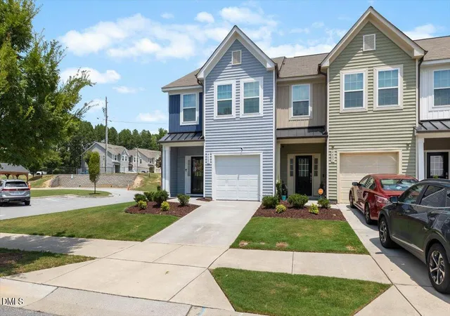 3rd image of 4405 Lord Joseph Ct, Raleigh, NC 27610 | MLS# 10160214