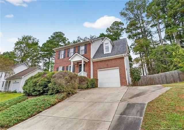 Photo 3 of Single family home for sale at 2944 Delaware Dr, Fayetteville, NC 28304 | MLS# 760835 | Listing updated on 2026-07-28