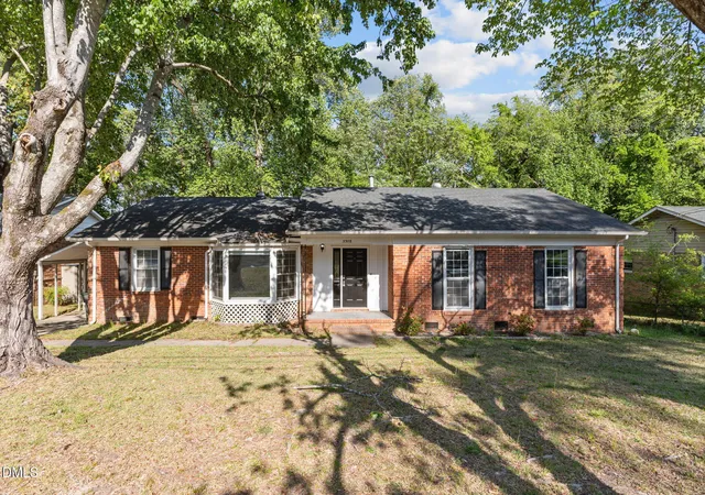 Photo 3 of Sale Pending at 5308 Foxfire Rd, Fayetteville, NC 28303 | MLS# 10160325 | Listing updated on 2026-09-30