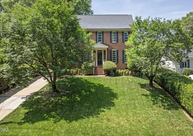 Homes for sale in Raleigh, NC | 2733 Toxey Dr, Raleigh, NC 27609 | MLS# 10161315