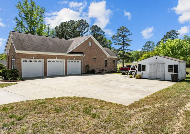 Homes for sale in Louisburg, NC | 410 Normandy Rd, Louisburg, NC 27549 | MLS# 10161741