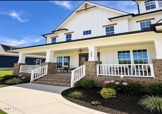 3rd image of 1057 Azalea Garden Cir, Raleigh, NC 27603 | MLS# 10160443