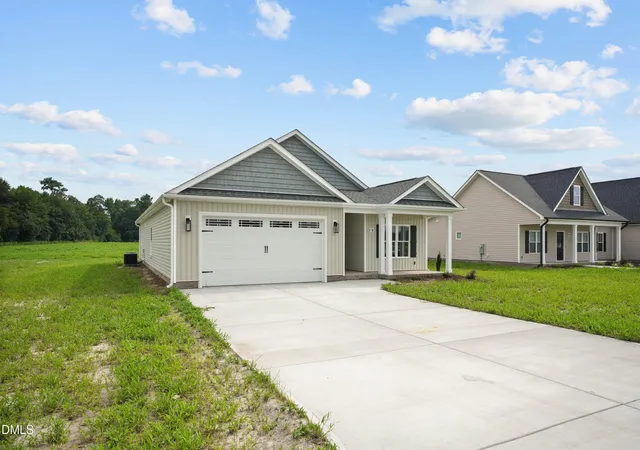 Photo 3 of Single family home for sale at 2819 Us 13, Goldsboro, NC 27530 | MLS# 10160487 | Listing updated on 2026-09-10