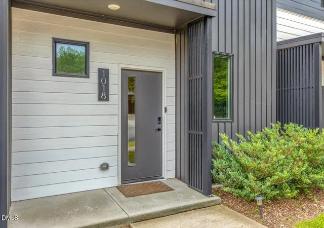 Photo 3 of Townhouse for sale at 1018 Tipton St, Raleigh, NC 27610 | MLS# 10160801 | Listing updated on 2026-09-16