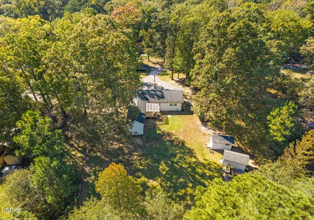 Photo 4 of Single family home for sale at 3137 Parkwood Dr, Sanford, NC 27332 | MLS# 10160800 | Listing updated on 2026-08-25
