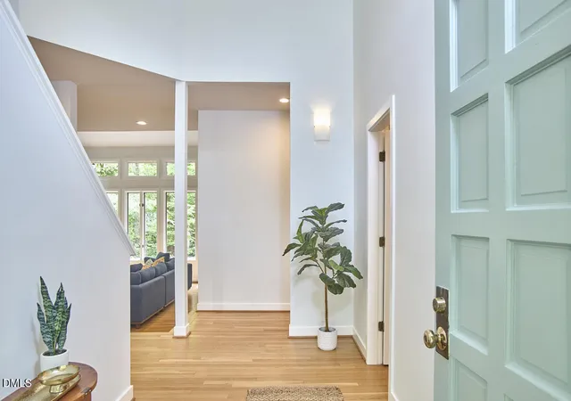 Photo 3 of Single Family Residence at 316 Old Forest Crk Dr, Chapel Hill, NC 27514 | MLS# 10162019 |  | Sold on 2026-05-21