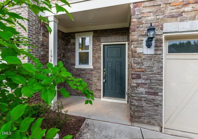 Photo 3 of Townhouse for sale at 106 Pleasant Glen Ln, Apex, NC 27539 | MLS# 10160723 | Listing updated on 2026-10-03