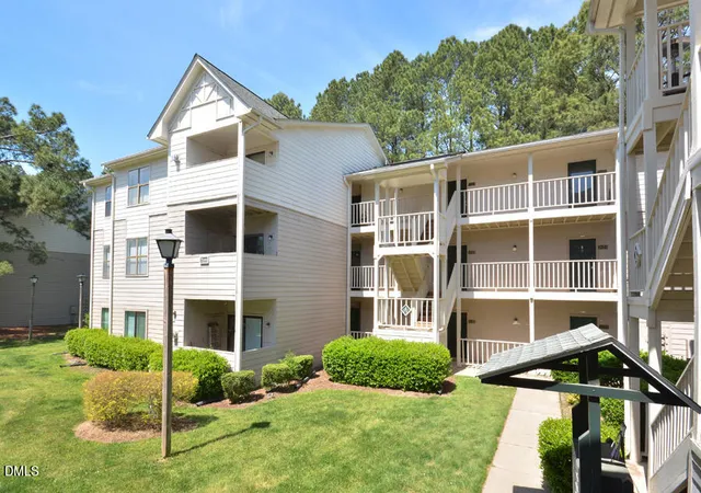 Homes for sale in Durham, NC | 600 Audubon Lake Drive, Durham, NC 27713 | Houzeo