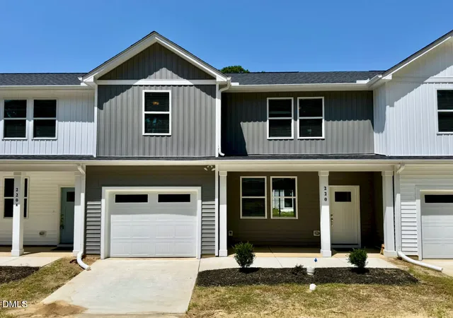 1st image of 220 George St, Four Oaks, NC 27524 | MLS# 10162661