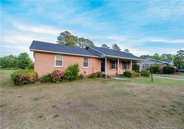 Photo 3 of Single Family Residence at 518 College Dr, Raeford, NC 28376 | MLS# 760920 |  | Sold on 2026-07-15