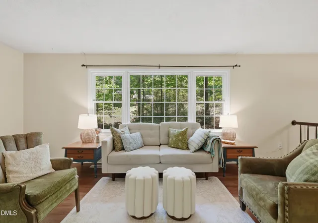 4th image of 7811 Buckhorn Rd, Hillsborough, NC 27278 | MLS# 10161070