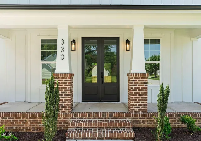 Photo 3 of Single family home for sale at 330 Powhatan Dr, Fuquay Varina, NC 27526 | MLS# 10164176 | Listing updated on 2026-09-13