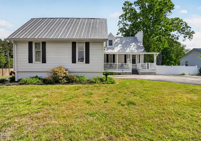 Homes for sale in Butner, NC | 306 18th St, Butner, NC 27509 | MLS# 10161356