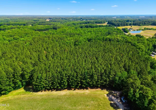 Photo 2 of Sale Pending at 997 S Acres Hwy 39, Zebulon, NC 27597 | MLS# 10169471 | Listing updated on 2026-09-17