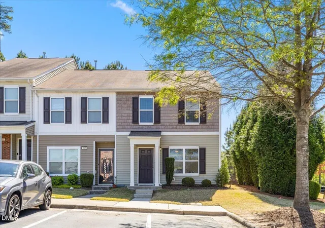 Homes for sale in Durham, NC | 100 Stratford Lakes Dr #Unit 384, Durham, NC 27713 | MLS# 10163258