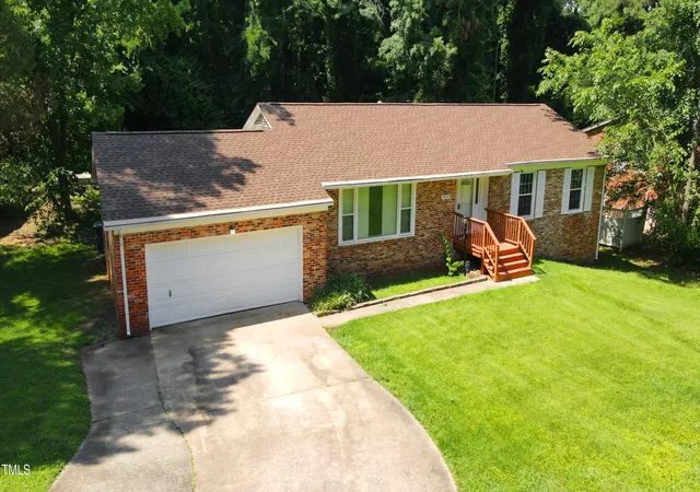 2nd image of 924 Lorain Ave, Durham, NC 27704 | MLS# 10161403