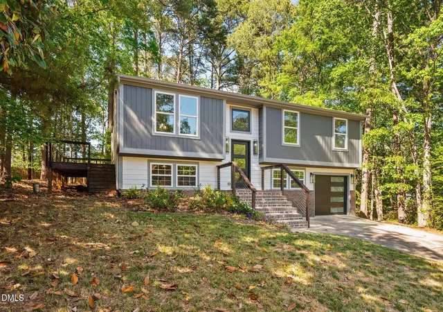 Photo 1 of Single family home for sale at 313 Crown Oaks Dr, Raleigh, NC 27615 | MLS# 10162069 | Listing updated on 2026-07-18