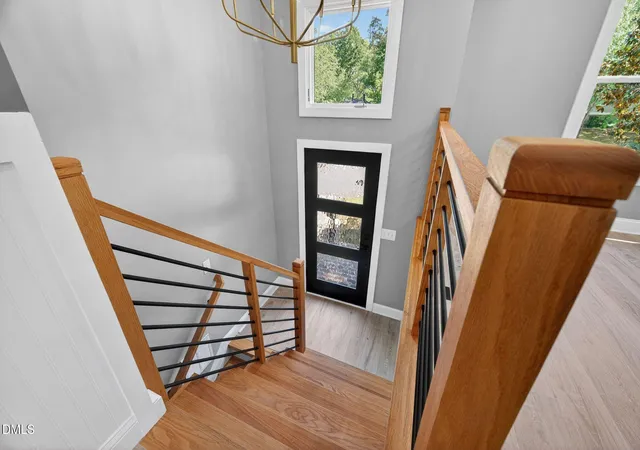 Photo 4 of Single family home for sale at 313 Crown Oaks Dr, Raleigh, NC 27615 | MLS# 10162069 | Listing updated on 2026-07-18