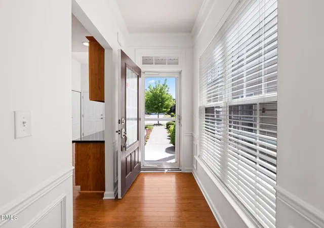 4th image of 725 Bradhurst Pl, Cary, NC 27519 | MLS# 10162151