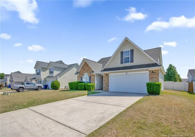 Photo 2 of Single Family Residence at 189 Bennington Dr, Raeford, NC 28376 | MLS# 761086 |  | Sold on 2026-06-23