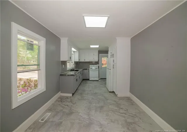 3rd image of 3502 Greenwood Dr, Fayetteville, NC 28311 | MLS# 760491