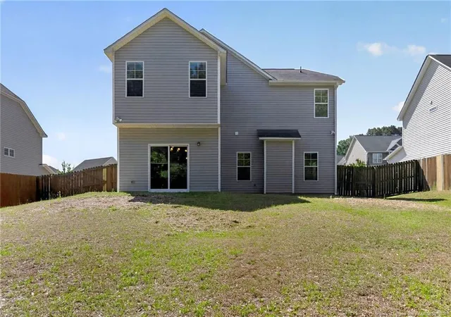 13th image of 1222 Brickyard Dr, Fayetteville, NC 28306 | MLS# 760792