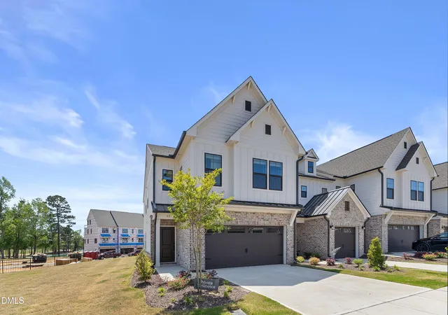 Photo 3 of Townhouse for sale at 92 N District Ave, Clayton, NC 27527 | MLS# 10186408 | Listing updated on 2026-09-16