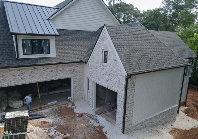 5th image of 913 Tyrrell Rd, Raleigh, NC 27609 | MLS# 10161609