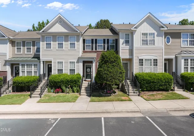 3rd image of 7850 Spungold St, Raleigh, NC 27617 | MLS# 10162504