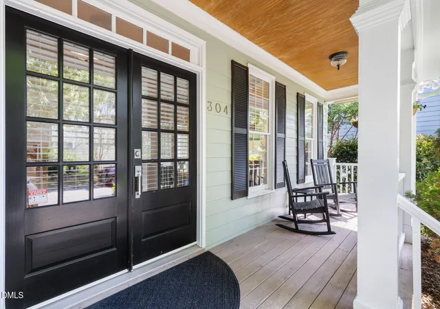 Photo 3 of Single Family Residence at 304 Glade St, Chapel Hill, NC 27516 | MLS# 10165439 | | Sold on 2026-07-01