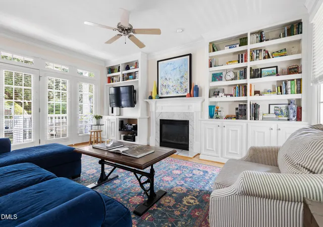 Photo 5 of Single Family Residence at 304 Glade St, Chapel Hill, NC 27516 | MLS# 10165439 | | Sold on 2026-07-01