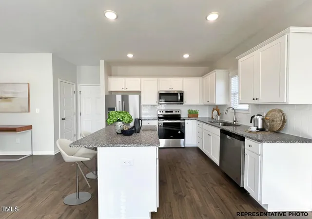 Photo 2 of Sale Pending at 664 Springtooth Dr, Zebulon, NC 27597 | MLS# 10161517 | Listing updated on 2026-08-31