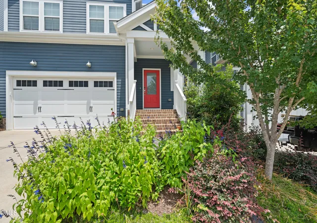 Photo 2 of Single family home for sale at 405 Quarter Gate, Chapel Hill, NC 27516 | MLS# 10164460 | Listing updated on 2026-09-04