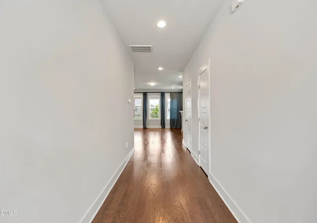 Photo 4 of Single family home for sale at 405 Quarter Gate, Chapel Hill, NC 27516 | MLS# 10164460 | Listing updated on 2026-09-04