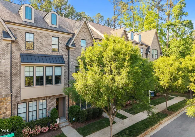 Photo 3 of Sale Pending at 1605 Wooster St, Raleigh, NC 27607 | MLS# 10161990 | Listing updated on 2026-07-22