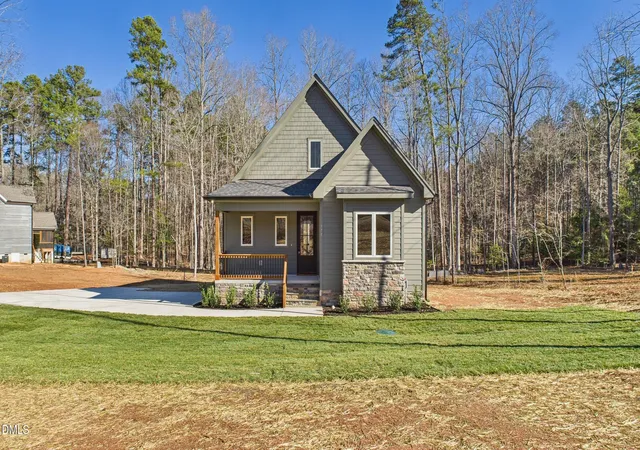 Photo 1 of Single Family Residence at 175 Pool Rock Shrs Ln, Henderson, NC 27537 | MLS# 10161650 | | Sold on 2026-07-17