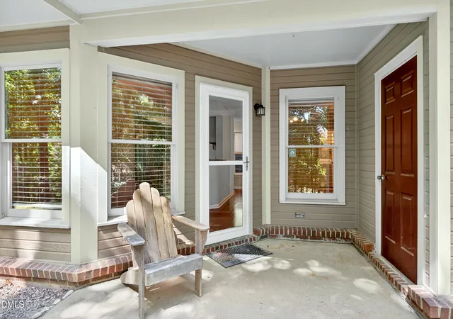 Homes for sale in Cary, NC | 113 Abingdon Court, Cary, NC 27513 | Houzeo