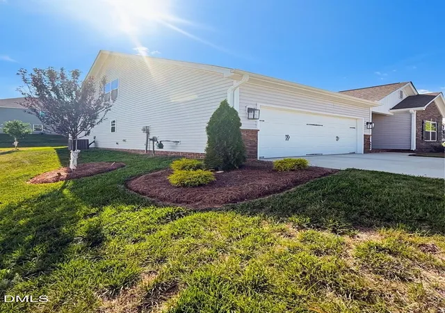 Photo 3 of Single family home for sale at 816 Council Ridge Rd #15, Graham, NC 27253 | MLS# 10161712 | Listing updated on 2026-07-21