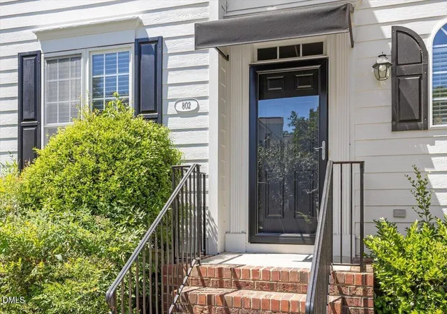 4th image of 802 Blackberry Ln, Durham, NC 27712 | MLS# 10162079