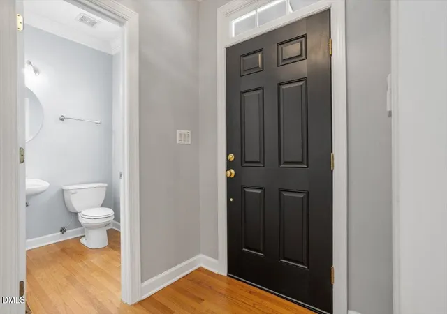 5th image of 802 Blackberry Ln, Durham, NC 27712 | MLS# 10162079