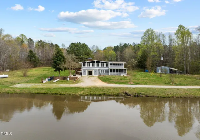 Photo 1 of Single Family Residence at 154 Hoyle Ln, Henderson, NC 27537 | MLS# 10161985 | | Sold on 2026-06-26