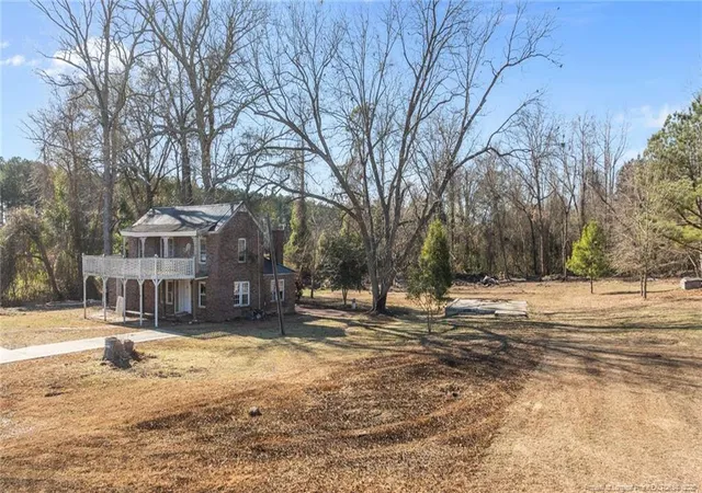 Homes for sale in Lumberton, NC | 1737 W Carthage Rd, Lumberton, NC 28360 | MLS# 761235