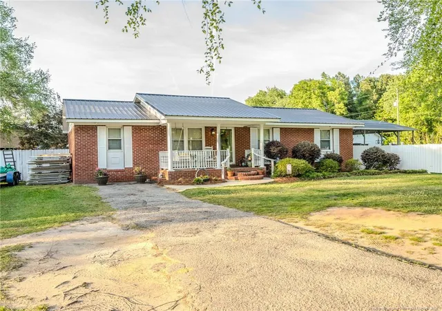 Photo 1 of Single family home for sale at 117 Joan St, Lumberton, NC 28358 | MLS# 760612 | Listing updated on 2026-08-20